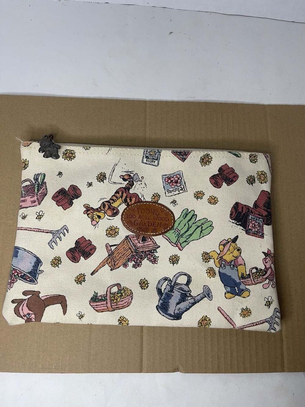 The Disney Store Winnie the Pooh 100 Acre Wood Garden Canvas Zipper Pouch